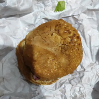 Popeyes Smoky XL Burger Yanlış Tavuk Konulması!