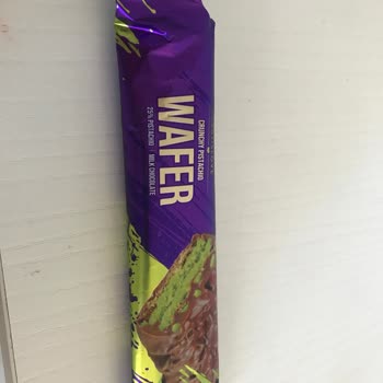 Patiswiss İçinde Antep Fıstığı Benzeri Şey Olan Fıstıklı Gofret!