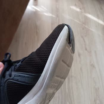 Puma Marka Ürün Almak Pişmanlıktır. Ciddi Kalitesiz.