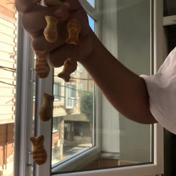 BİM Kırınkıl Balık Kraker İçinden Saç Çıkması