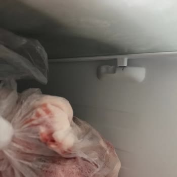 Arçelik Buzdolabı Buzluk Kısmında Meydana Gelen Şişlik Ve Soğutmama