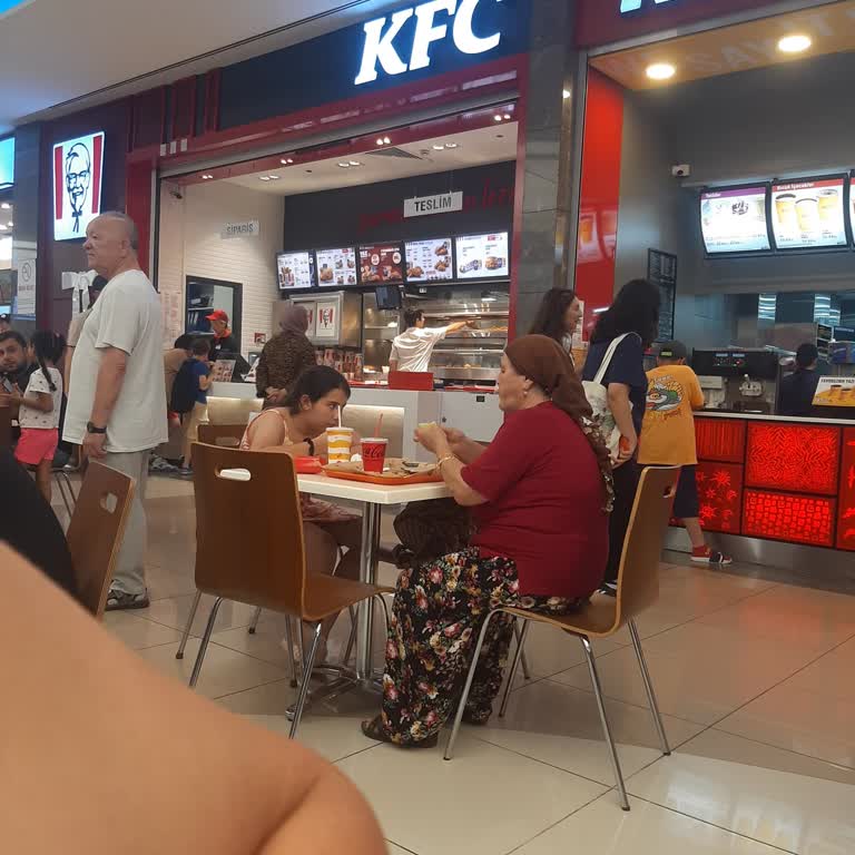 Özdilek AVM De Kotu Deneyim