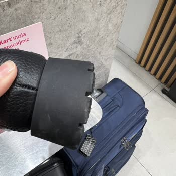 Tergan Ayakkabılarının Tabanları Yarım Saatte Eriyor!
