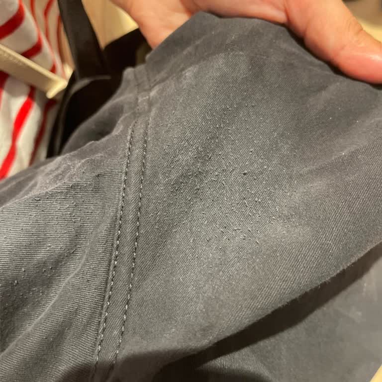 H&M Low-Quality Product And Irresponsible Store