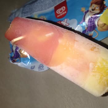 Algida Dondurmanın İçinde Kırık Çubuk