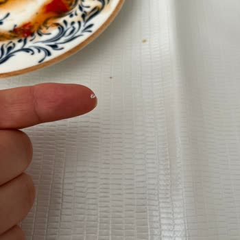 Burgerillas Hamburgerden Kırık Cam Çıktı!