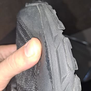 Skechers 2 Yıl Garanti Var Derken Skechers Satan Mağaza 6 Ay Diyor