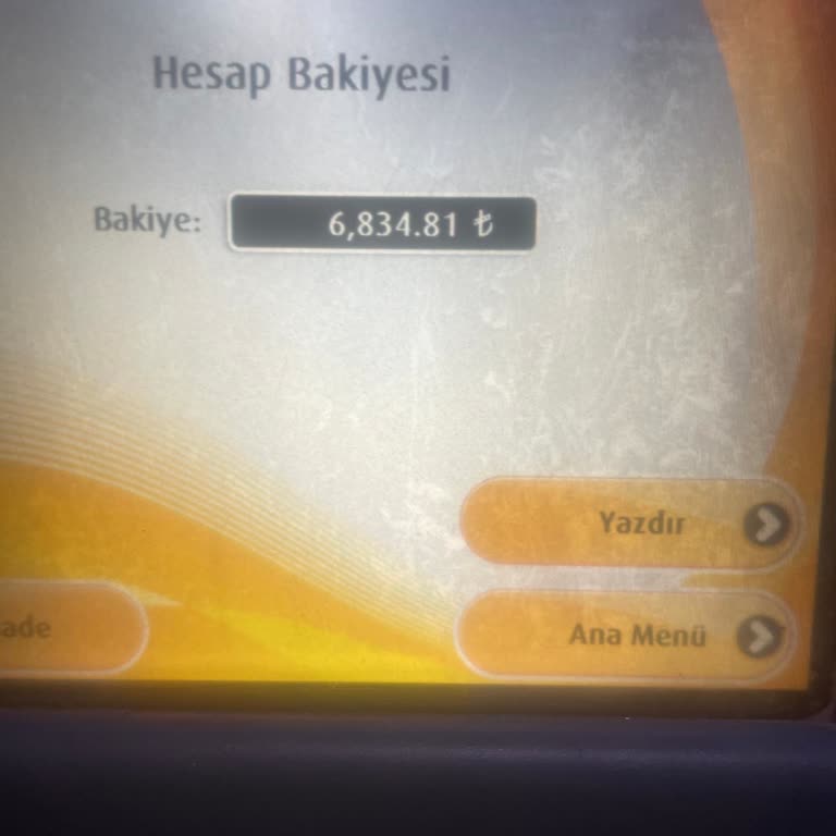 PTT Bank Üç Kuruş Olan Maaşımızı Bile Çekemiyoruz...