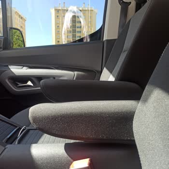 Toyota Proace City Kol Dayama Eğilmesi