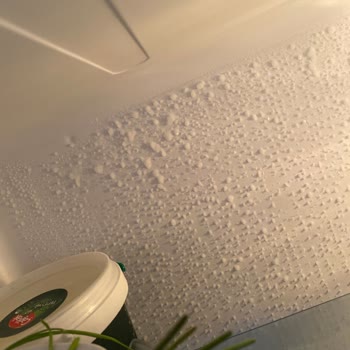 Uğur Soğutma Buzdolabı İçinde Sürekli Karlanma Var