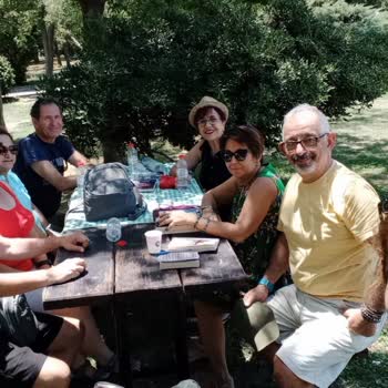 İzmir Büyükşehir Belediyesi İzmir Kent Ormanı Göçmen İstilasında.