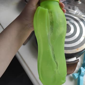 Tupperware Buzlukta Patlayan Suluk