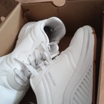 Skechers Ayakkkabı Kusurlu Ve Hatalı