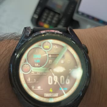 Huawei Saat Su Alma Ve Ekran Sararma Sorunu