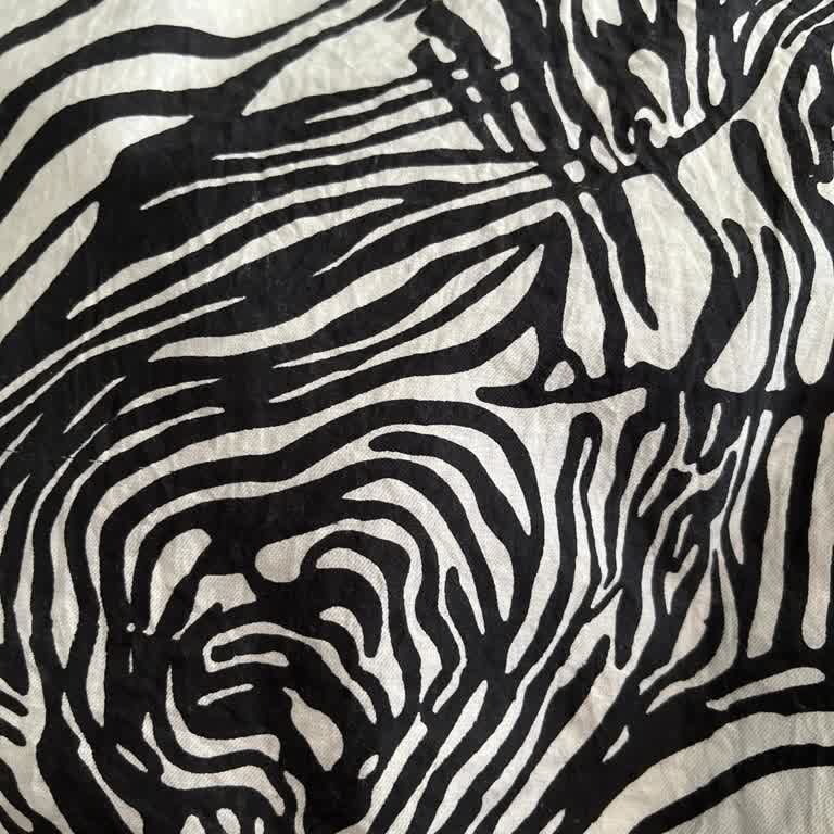 İpekevi Şalım Soldu Renk Attı