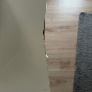 Ahm Mobilya Yatak Odası Takımı Her Yeri Dökülüyor Nereyi Tutsam Elimde Kalıyor