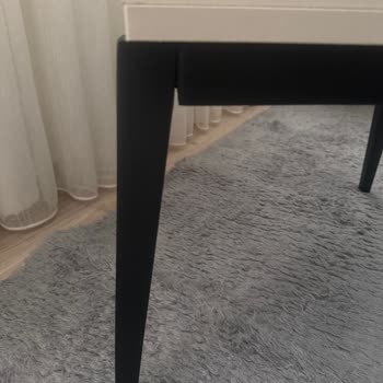 Ahm Mobilya Yatak Odası Takımı Her Yeri Dökülüyor Nereyi Tutsam Elimde Kalıyor