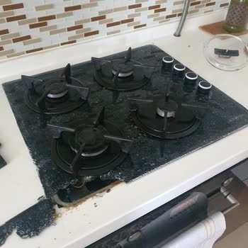 Termikel Ocak Camı Patladı. Pişmanlıktır Bu Marka.