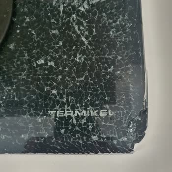 Termikel Ocak Camı Patladı. Pişmanlıktır Bu Marka.