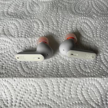 JBL 230 Nc Tws Kulaklık Şarj Ve Dokunmatik Yüzey Sorunları