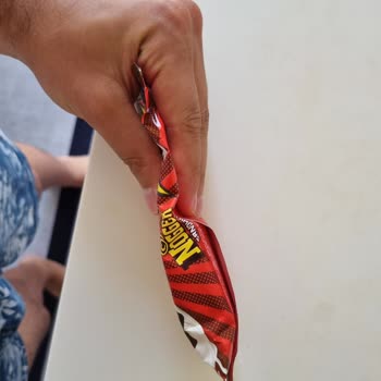 Algida Nogger Yarım Çıktı, Gramaj Eksik!