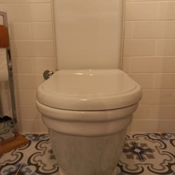 Kendi Kendine Çatlayan Creavit Rezervuar