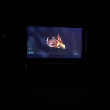 Samsung Samsun QLED Televizyonlarda Ekranda Bulutlanma