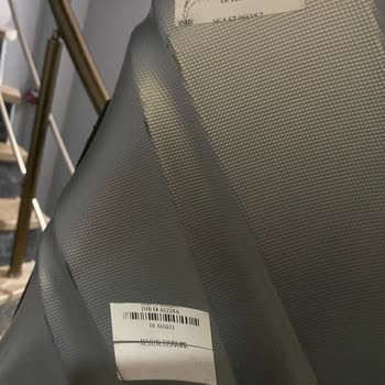 Emirates Hava Yolları Emirates Hasar Gören Valizlerin Arkasında Durmuyor