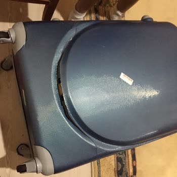 Türk Hava Yolları Hasarlı Valiz Teslimi