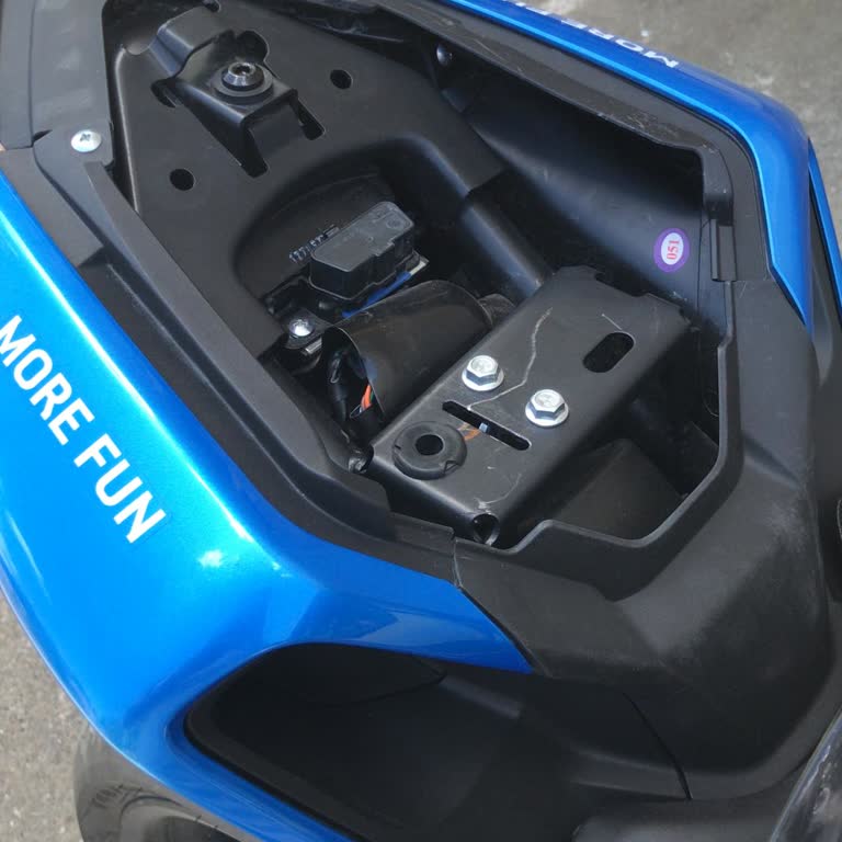 CFMOTO 250sr Arka Sele Uçtu