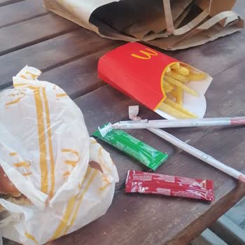 McDonald's Migros Yemek Siparişi Eksik Geldi Muhatap Yok