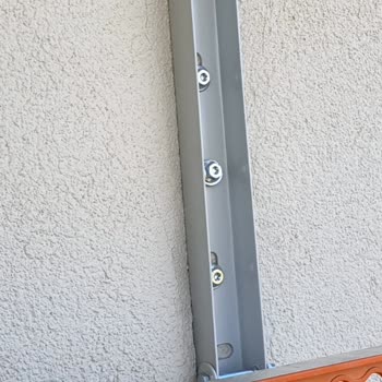 Baymak Montaj Sırasında Duvar Zarar Gördü