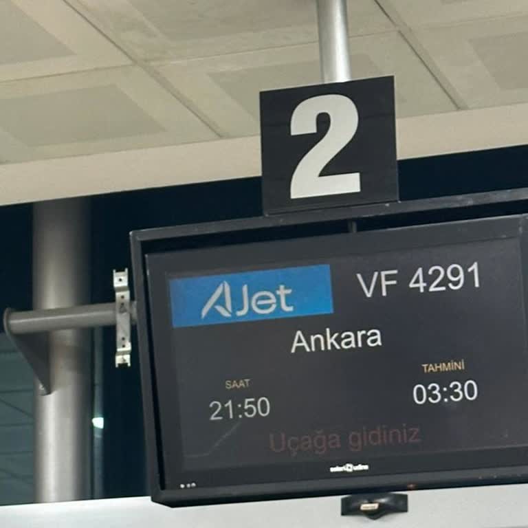 AJet (Anadolu Jet) Uçuş Rötarları Ve Bilgi Eksikliği Hakkında Şikayet