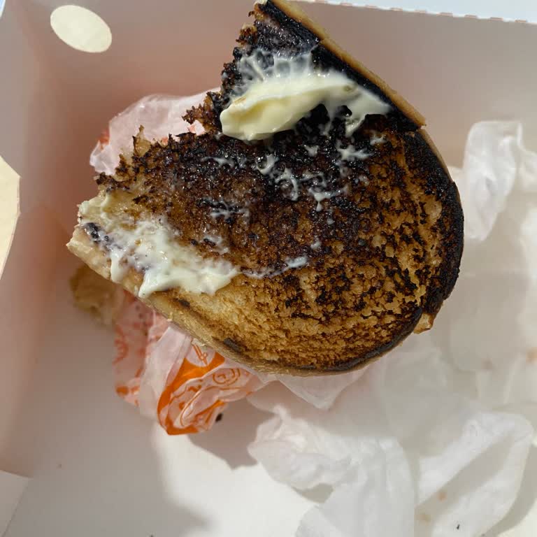 Yanık Ve Eksik Popeyes