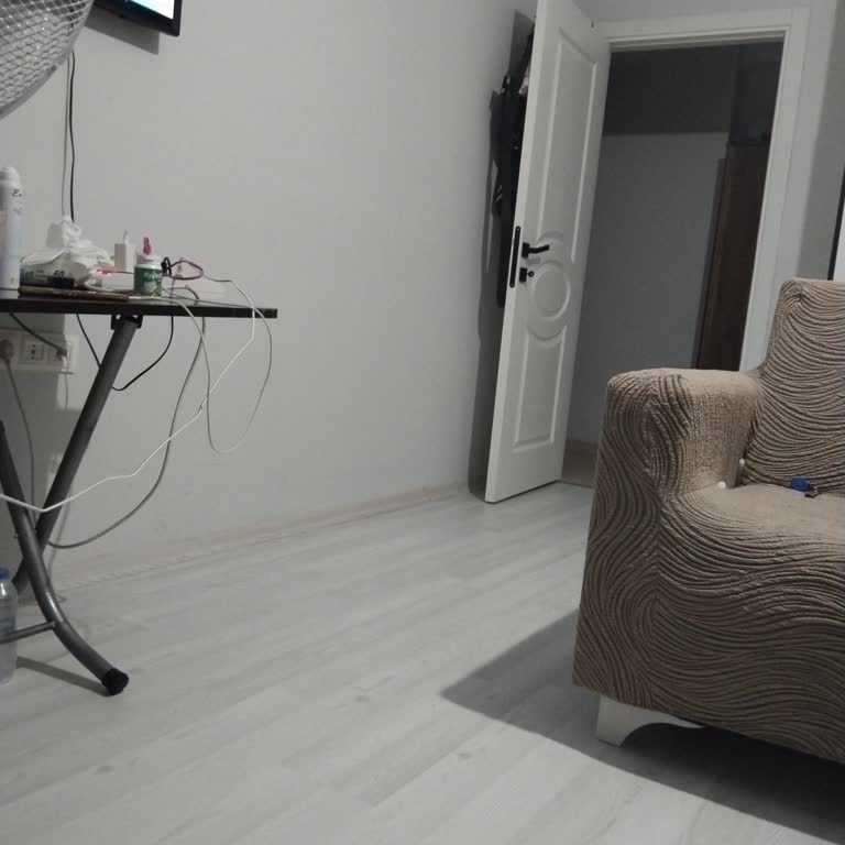 SGK Üsküdar Sosyal Tesisi Ve Eğitim Merkezi Yokluk Çekiyorum Zam Yapın Yetim Maaşlarına