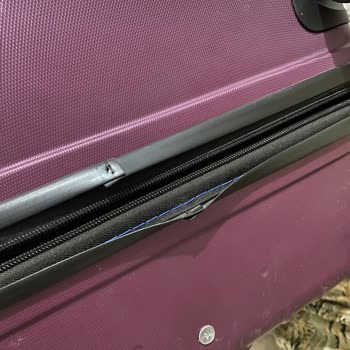 Pegasus Bavullarımız Parçalandı Ve Kırıldı