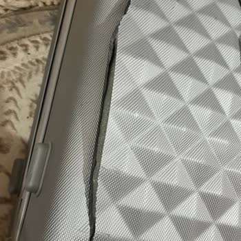 AJet (Anadolu Jet) Hasarlı Valiz Teslimatı