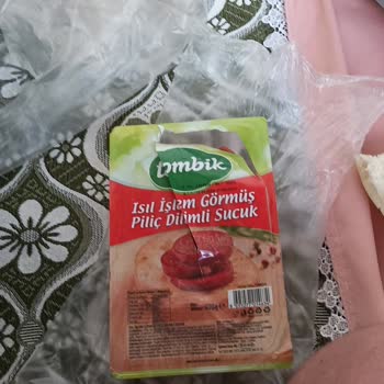 BİM'den Aldığımız Tombik Sucuğun İçinden Küflenmiş Sucuk Çıktı