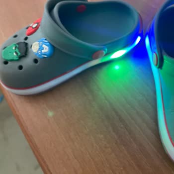 Marvel LCW Işıklı Plaj Terliğinin Işıkları Yanmıyor