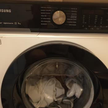 Samsung Çamaşır Makinesi 8 Ayda Boya Atması