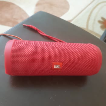 JBL Flip 4 'üm Kapanıyor Ve Şarj Sorunu :(