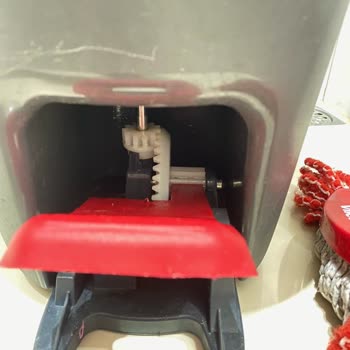 Vileda 2in1 Turbo Arızası, Pedal Aşağıda Takılı Kalıyor