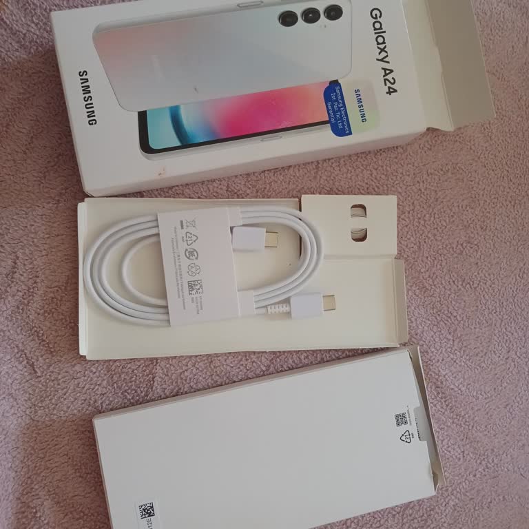 Samsung Galaxy A24 Telefon Kutusundan Şarj Aleti Çıkmadı.