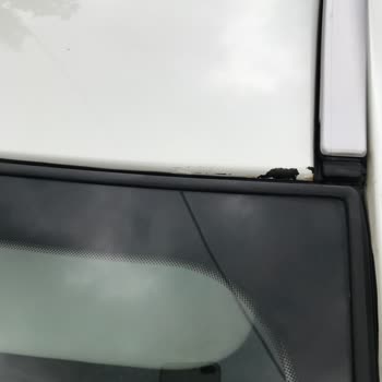 Nissan Qashqai Aracımın Tavan Boyasında Atma