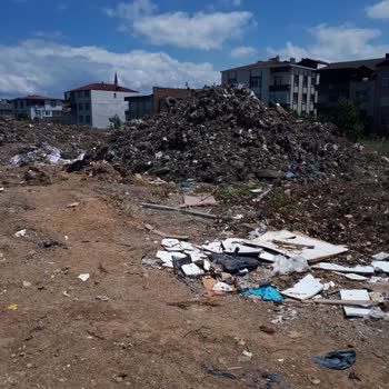 Fatsa Belediyesi Fatsa Da Mahalleye Çöp Atılıyor