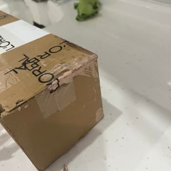 Loreal Paris Düzgün Paketlenmeyen Ürünler Müşterinin Arkasında Durmayan Trendyol