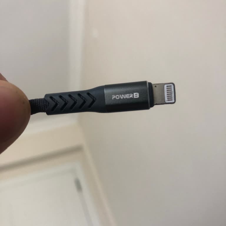 BİM Bolu Gerede Mağazasında Alınan Apple Şarj Kablosu Sorunu