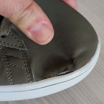 Кроссовки Puma из магазина In Street развалились