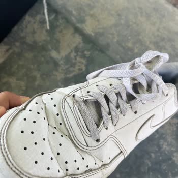Nike Aldığımız Ürünün Aşırı Hızlı Yıpranması