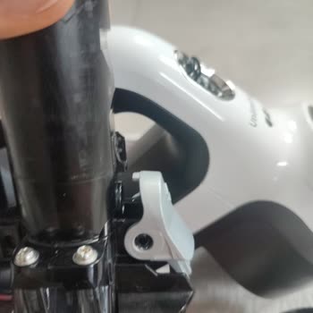 Bosch Elektrikli El Aletleri Bosch Dikey Süpürge Elimde Kaldı...